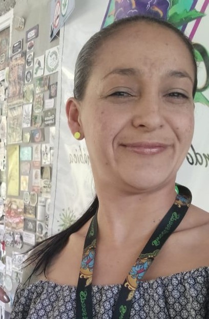Retrato de Julie Castillo